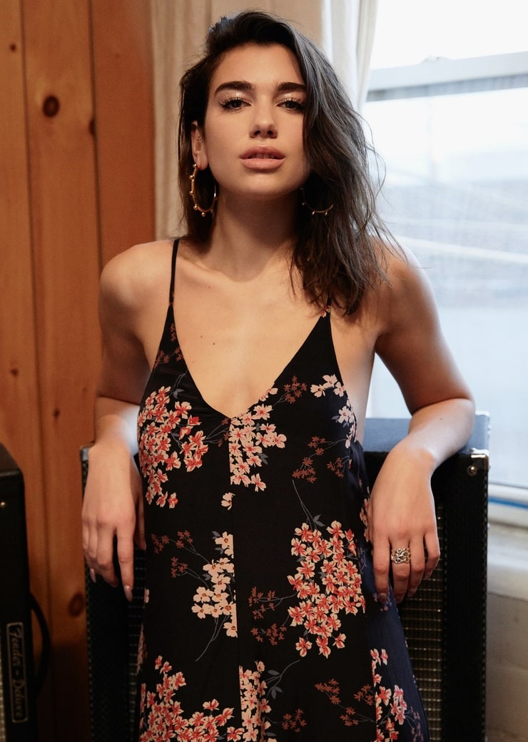 740full-dua-lipa.jpg