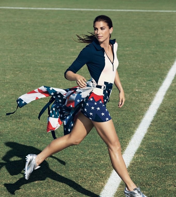 Alex-Morgan-Feet-Pics.jpg