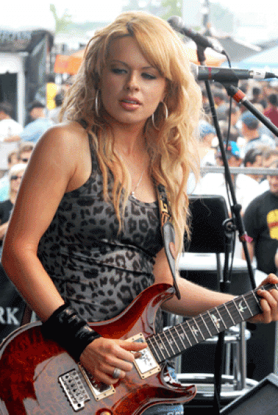 big_Orianthi%20101.gif