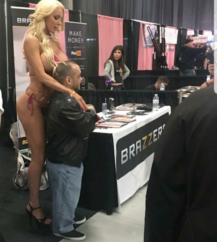 EXXXOTICA Expo 2018 3.jpg