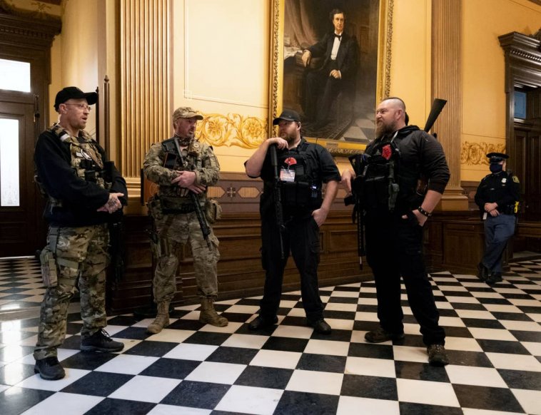 Lansing-michigan-protest-coronavirus-lockdown-measures.jpg