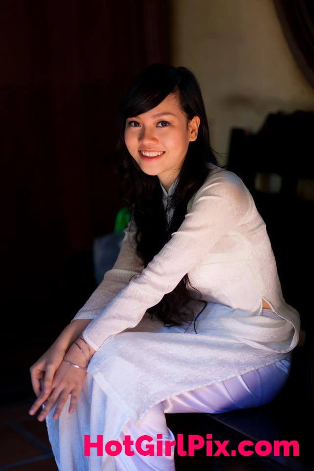 Lucyfer Tranh Ao Dai .jpg