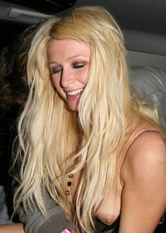 paris-hilton-full-boob-slip-in-car-at-the-party-in-la-3.jpg